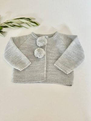 Chaqueta punto bobo pompones gris sardon