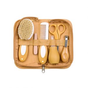 NECESER DE ASEO PARA BEBÉ MUSTARD SARO